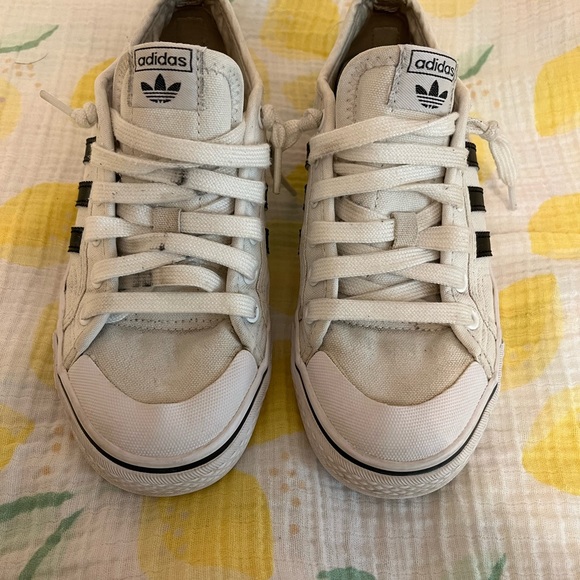 Adidas Nizza size 4 - Picture 3 of 4